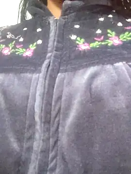 Saishaa's cam snapshot