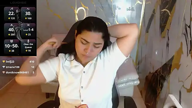 melany_rouse18's cam snapshot