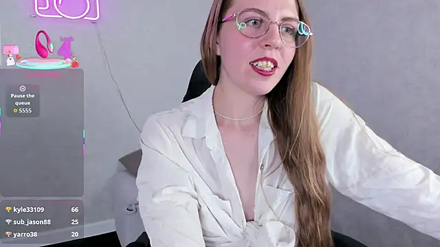 Joann_Shermann's cam snapshot