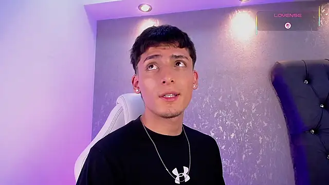 MateoMitchell live sex cam