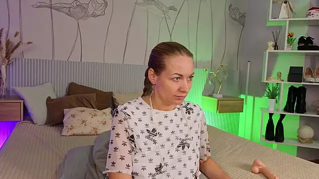 Gentle_Vibes_'s cam snapshot