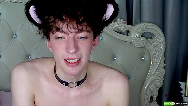 TrevorBenson live sex cam