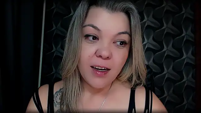 TheDomme's cam snapshot