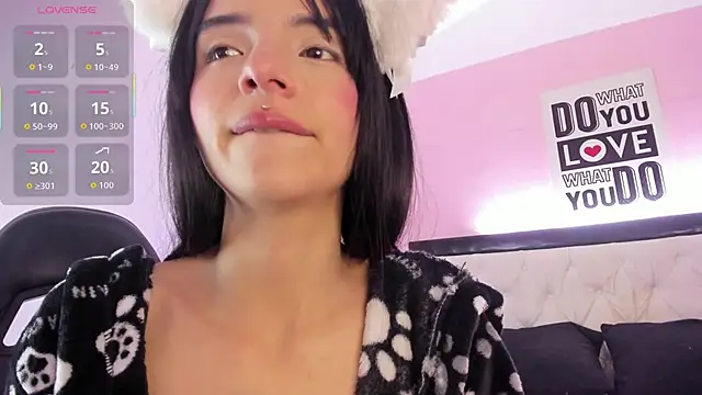 Barbieteeen's cam snapshot