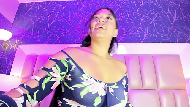 HatsaJones's cam snapshot