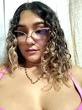 BrendaGirs's cam snapshot