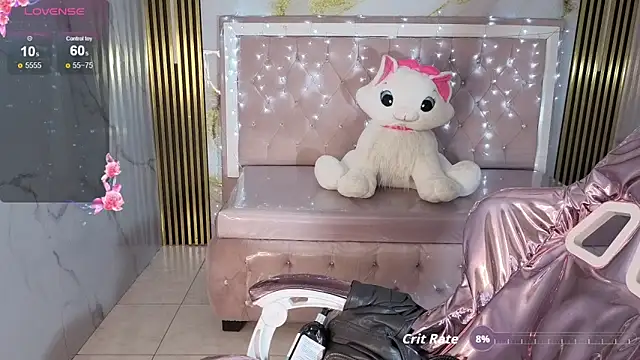 lili_conor_s's cam snapshot