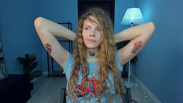 RayaNenlia's cam snapshot