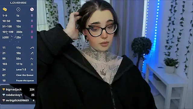 Dixi_Pixi_'s cam snapshot