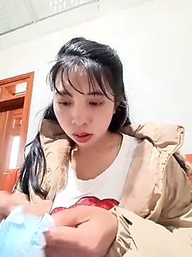 emaame68's cam snapshot