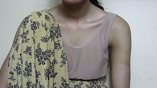 Anu_tiny's cam snapshot