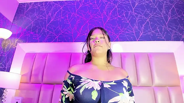 HatsaJones's cam snapshot