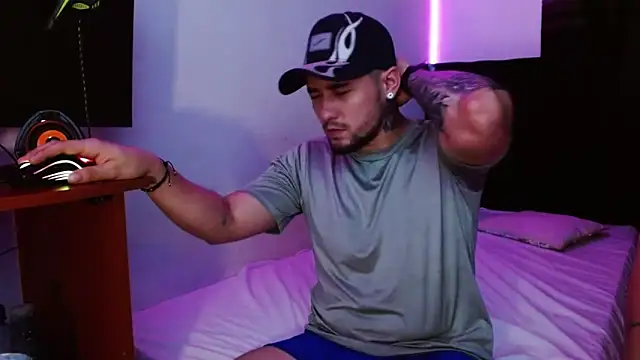 miia-liiam's cam snapshot