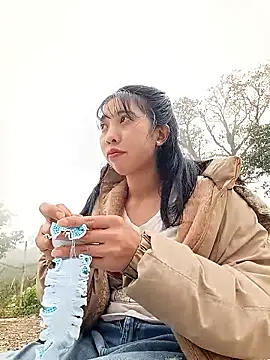 emaame68's cam snapshot