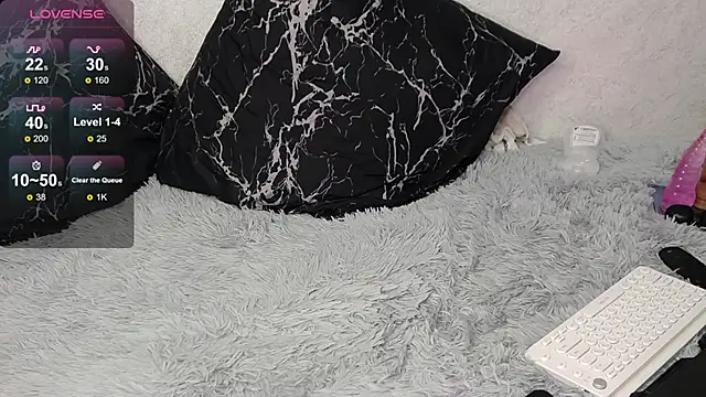 Kitten-Meow's cam snapshot