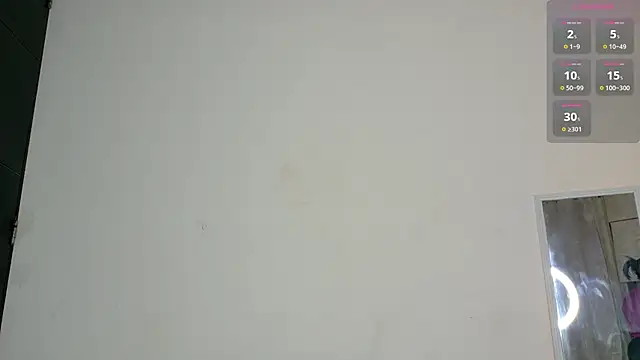 nairagold_'s cam snapshot