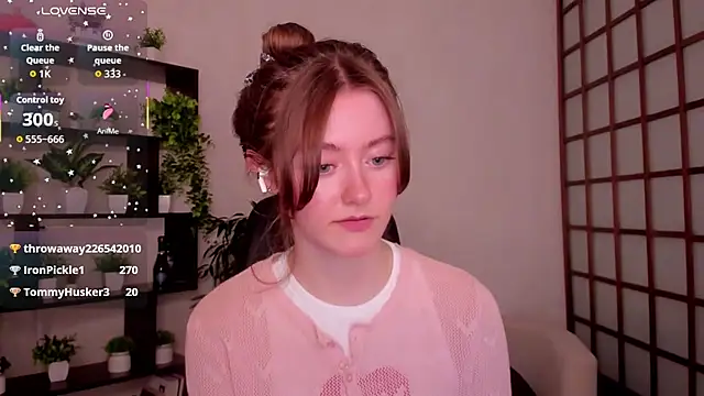 KateCuddle's cam snapshot