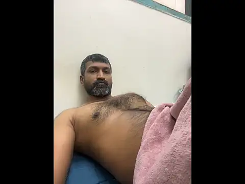 Black_Bull041988 live sex cam