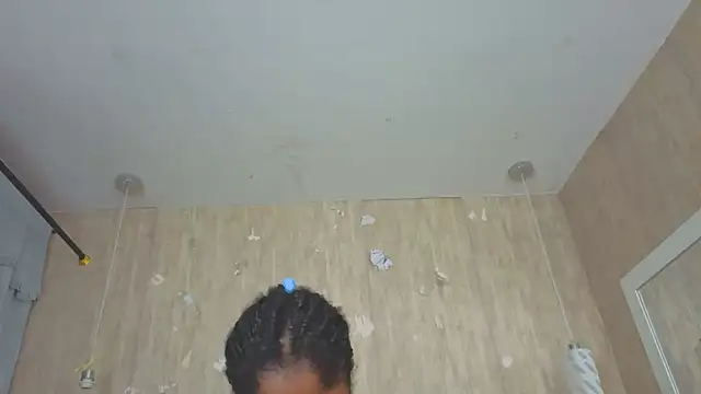 Alexa_roussee's cam snapshot