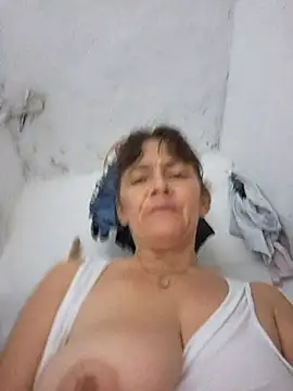 Dirty-Mature-XXX's cam snapshot