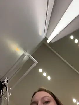 LeiaMood's cam snapshot