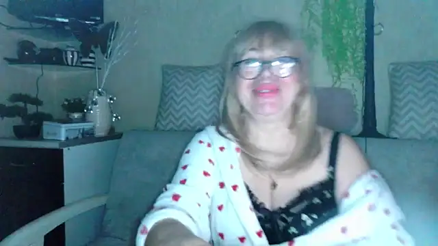 SusieNoreen's cam snapshot