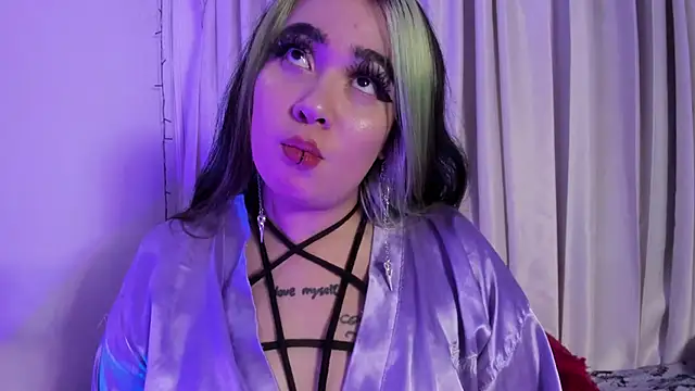 Lilith_Zenith_'s cam snapshot