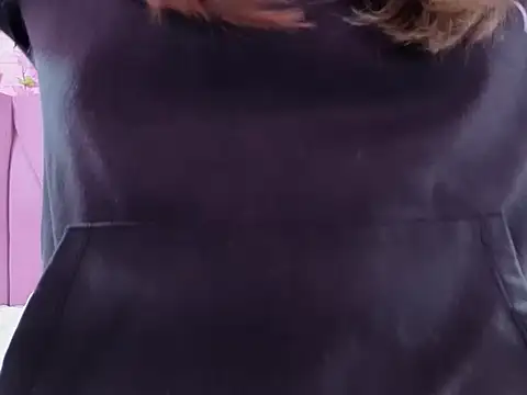 EmberCooper_'s cam snapshot