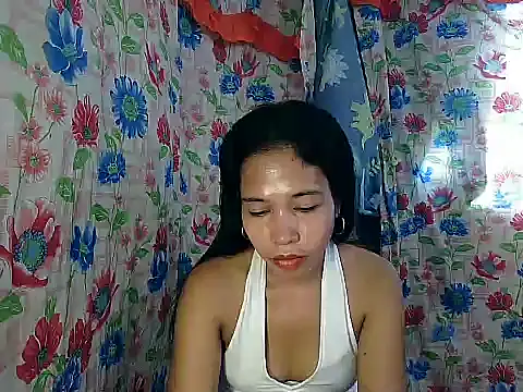 PinaySkinnyGirl's cam snapshot