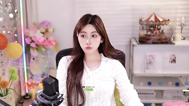 SleepArtist live sex cam