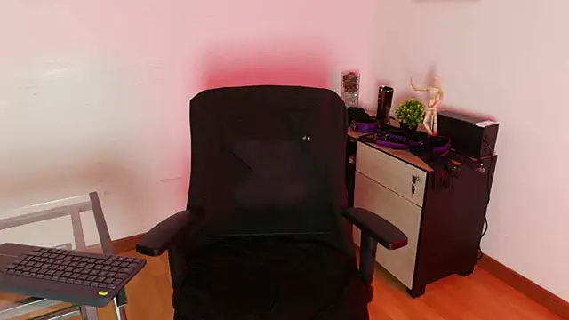 Jade_Agliyah's cam snapshot