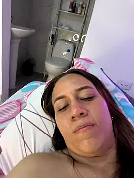 Nanybaker95's cam snapshot