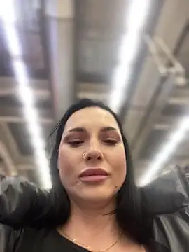 Roxana-Sexy live sex cam