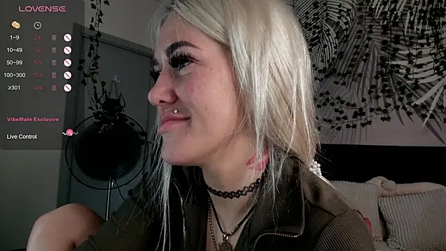 Kira_Key's cam snapshot