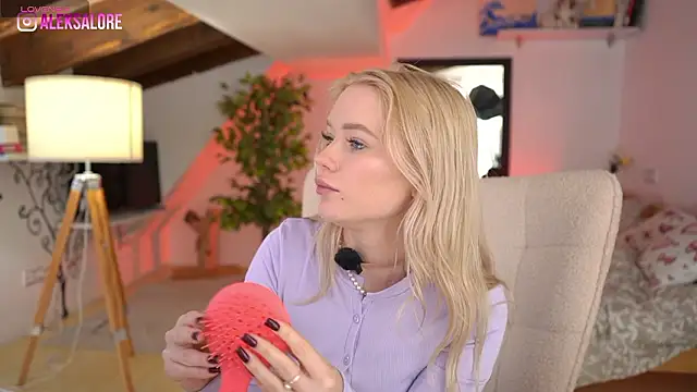 LexieLoree's cam snapshot