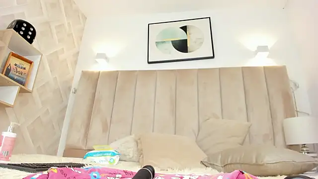 Anniie_Queen's cam snapshot