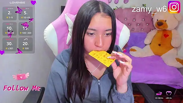 Karla__cute's cam snapshot