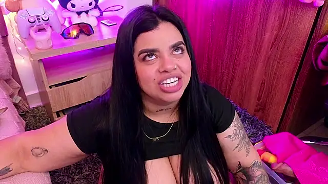 MiahJoness's cam snapshot