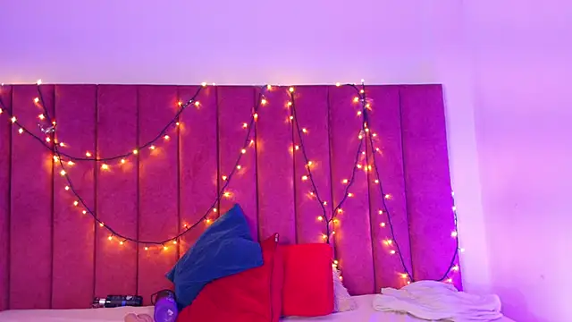 RominaaReyes's cam snapshot