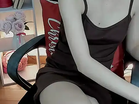 Lee-Young66's cam snapshot