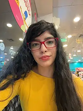 dani_bela's cam snapshot