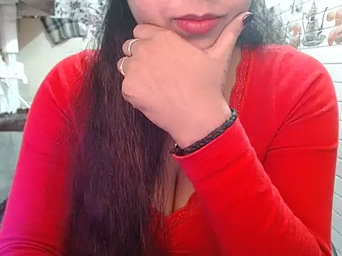 LovingPihu's cam snapshot