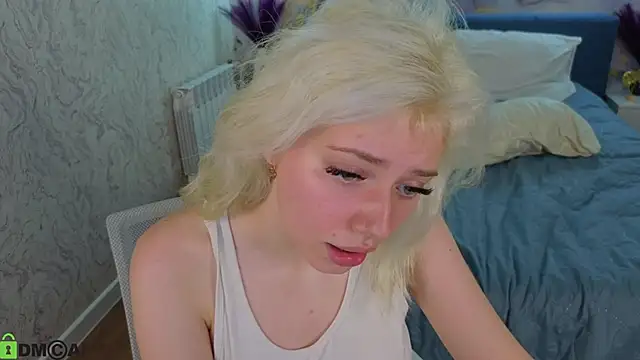 Kate_Krose's cam snapshot