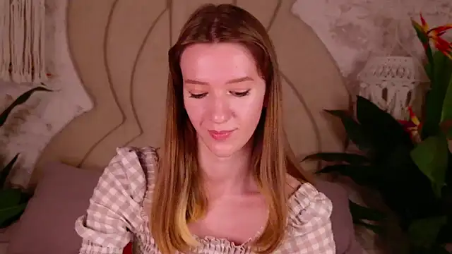 LilyHartwell's cam snapshot