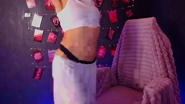 Aurora_Loveu's cam snapshot