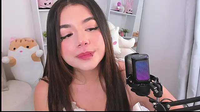 dolce_antonellaa's cam snapshot