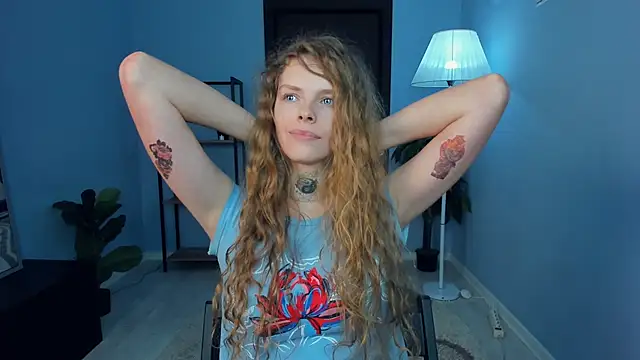 RayaNenlia's cam snapshot