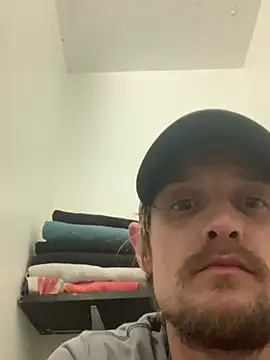 Midwestalpha live sex cam