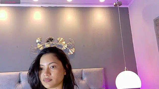 kendalFox_'s cam snapshot