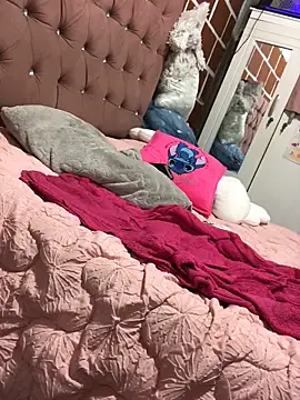 Rachellcooperrr's cam snapshot